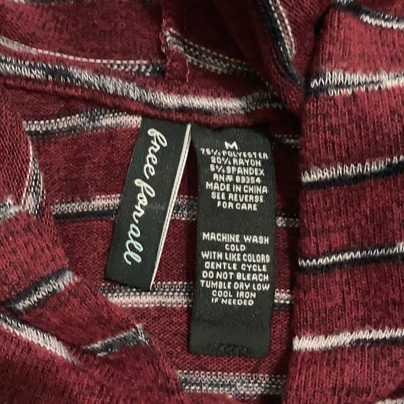 Free For All brand long sleeve Hooded Top. Women’s size Medium - Picture 6 of 9